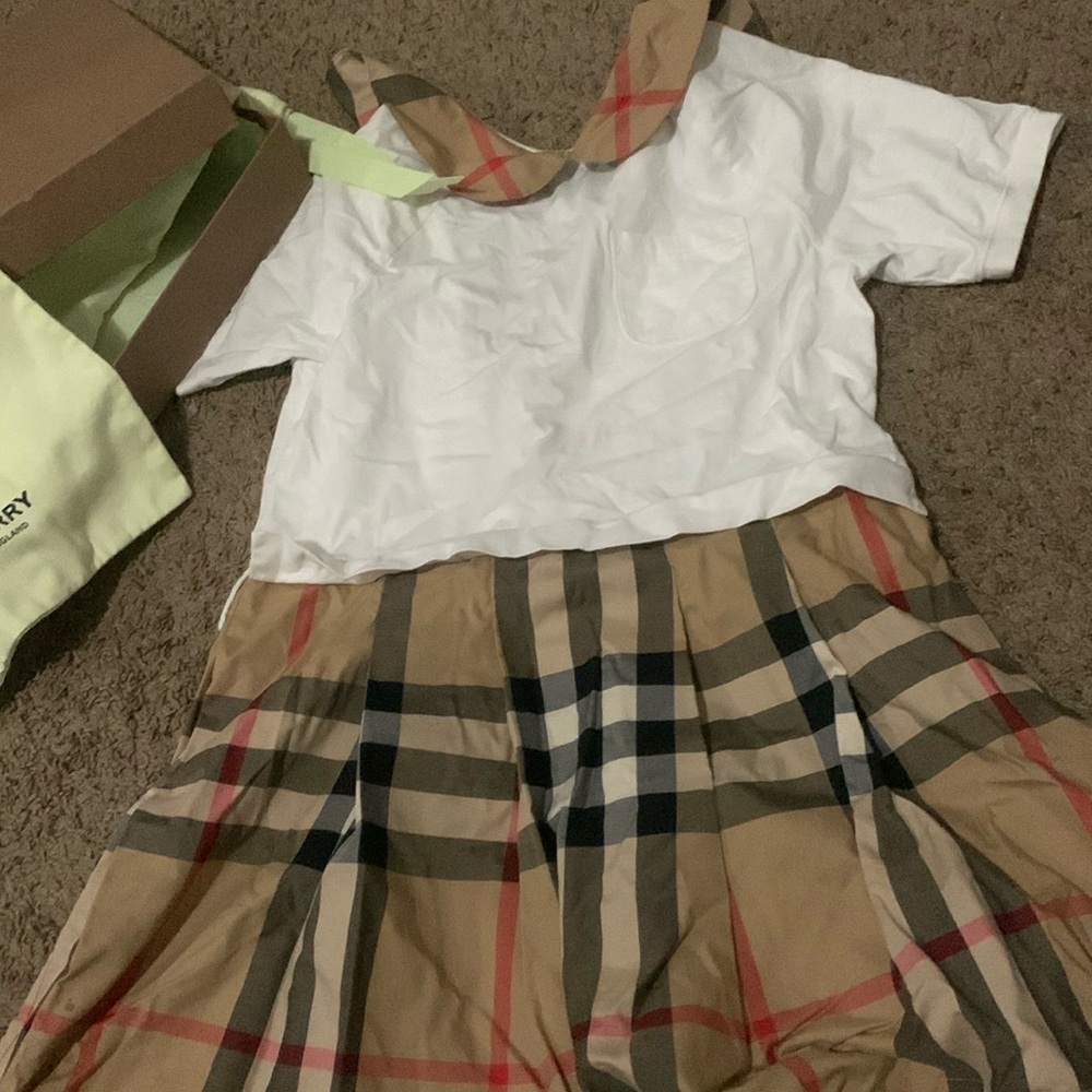Burberry kids  dress size 10/12 only warn once